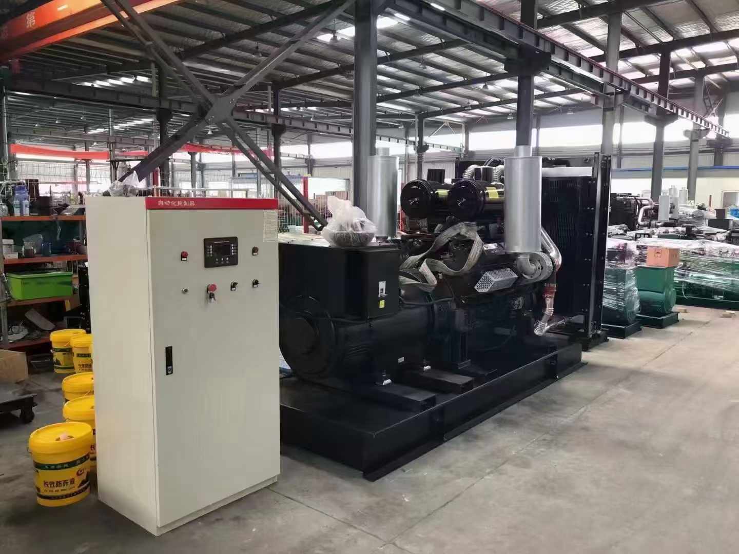 陇县柴油发电机运行时的噪音和振动水平如何？