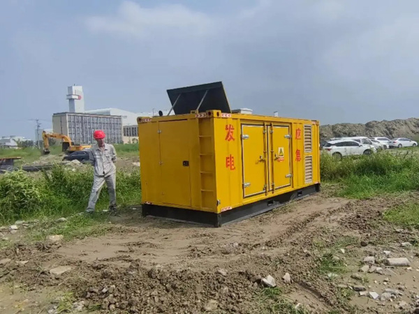 陇县200KW柴油发电机机组每小时的油耗量受哪些因素影响？